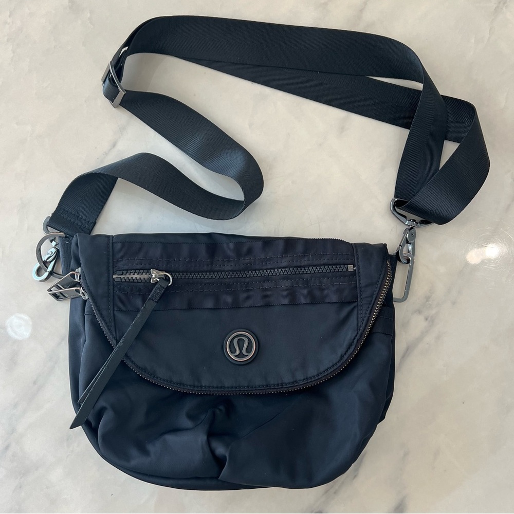 Lululemon, Women’s, Festival Bag, Black, Nylon, Shoulder, Crossbody, Bag.
